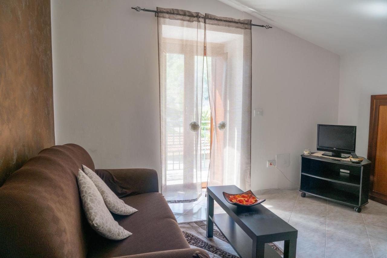 Villa Apicella Casa Vacanze à Tramonti Extérieur photo